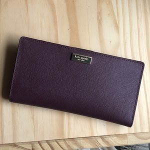EUC bifold kate spade wallet ♠️